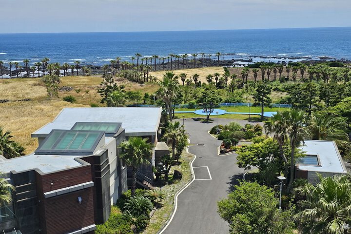 Hotel 5 of 138