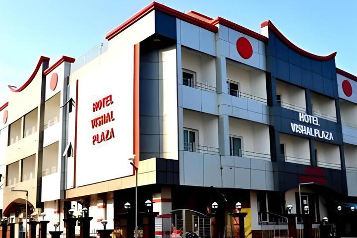Hotel Vishal Plaza