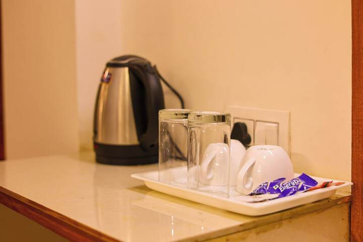 Breakfast/Coffee Service 20 of 97