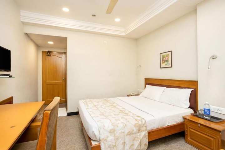 Room 16 of 41
