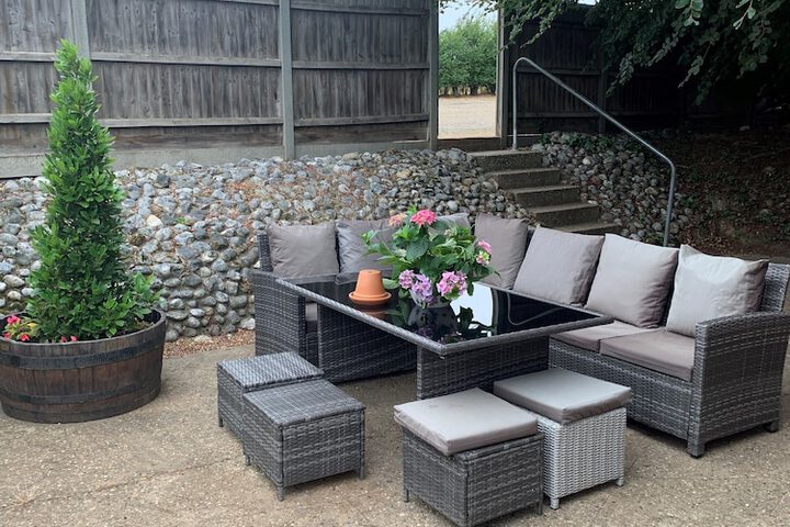 Terrace/Patio 40 of 77