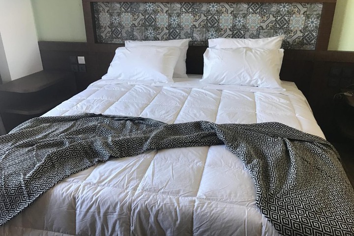 Room 32 of 33
