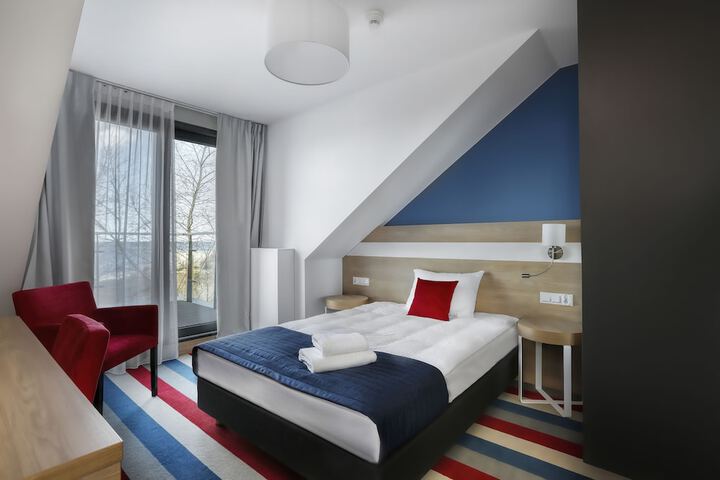 Room 10 of 58