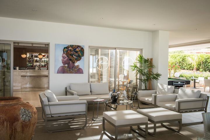 Lobby Entry