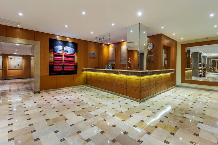 Hotel Lobby