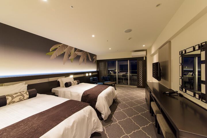 Room 14 of 142