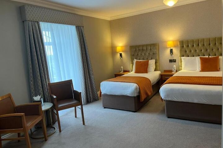 Room 46 of 70