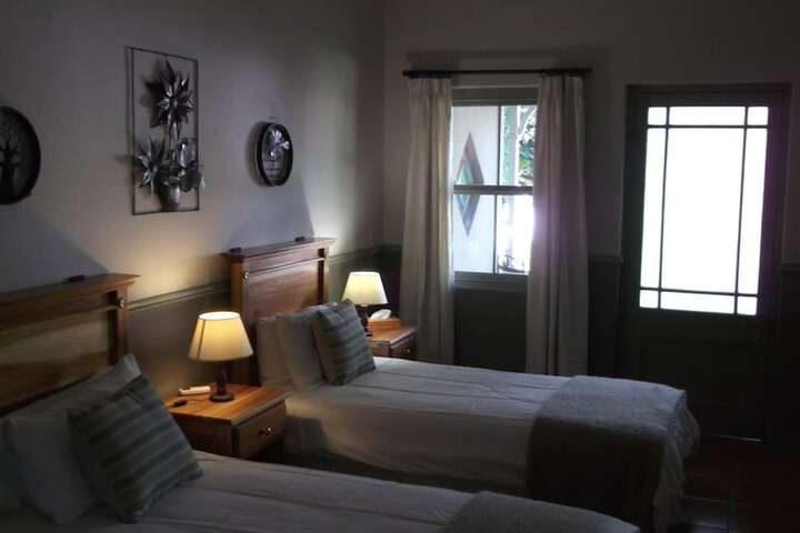 Room 13 of 52