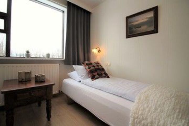Room 37 of 88