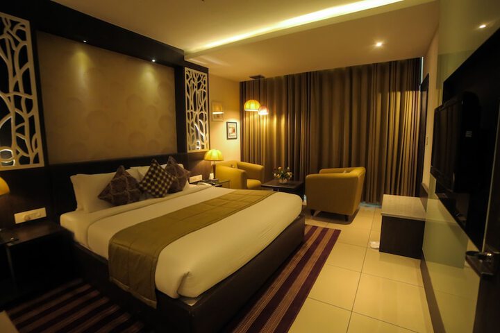Room 18 of 57