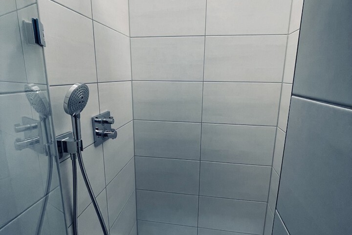 Room 44 of 63