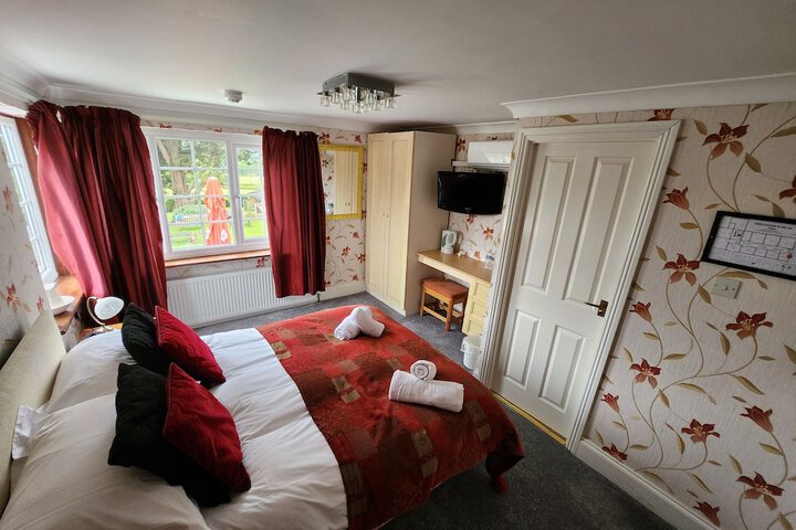 Room 32 of 96