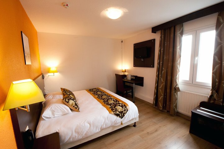 Room 20 of 50