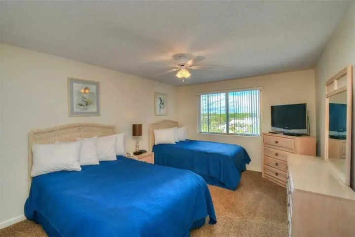 Room 2 of 13