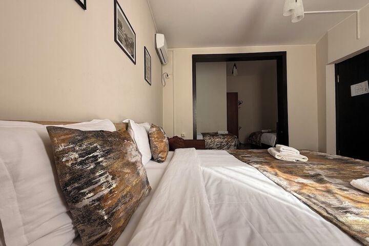Room 31 of 86