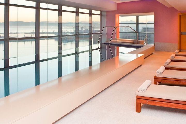 Pool 45 of 143