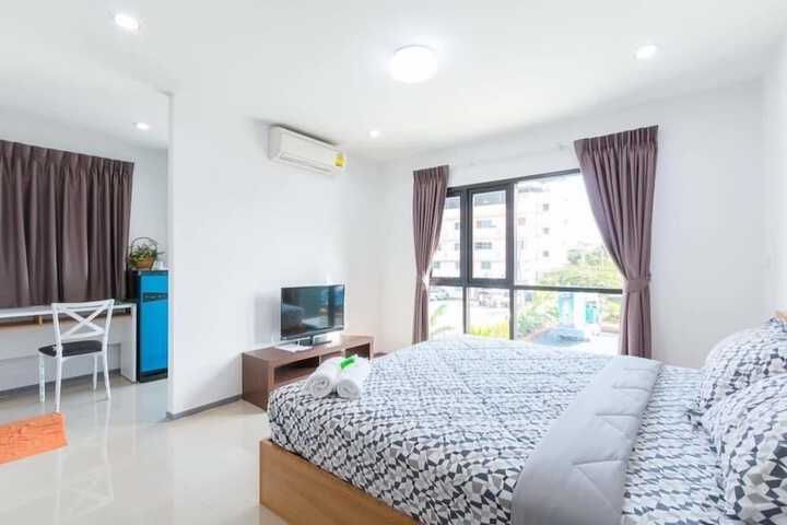 Room 15 of 43