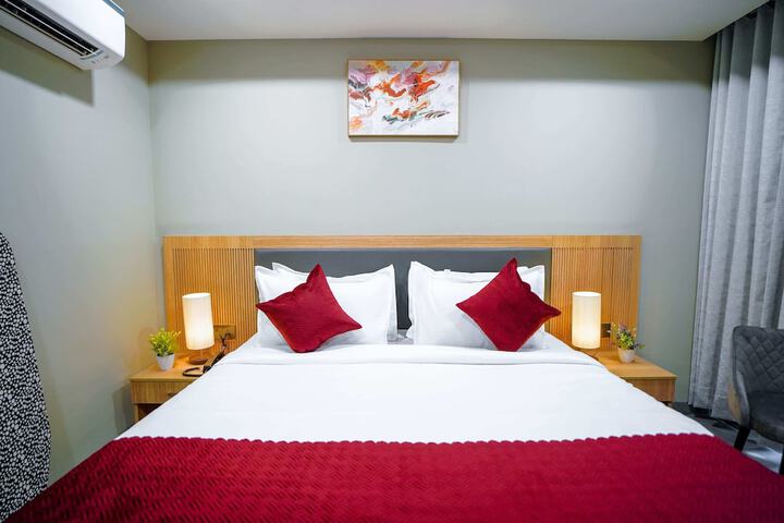 Room 21 of 73