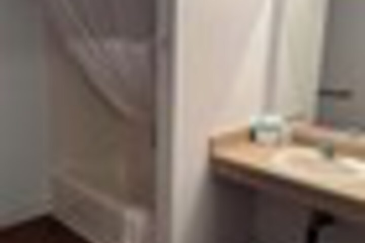 Room 254 of 390
