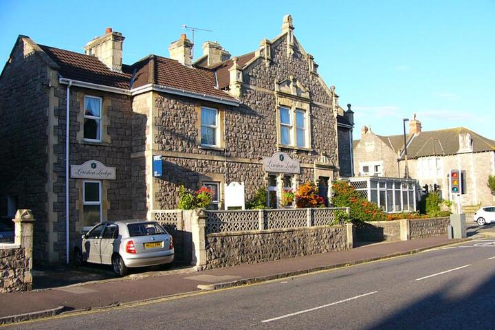 Photo 18