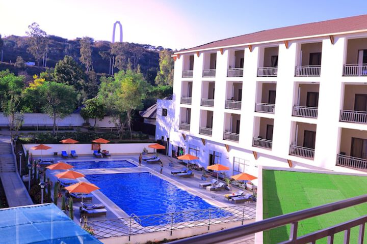 Hotel 44 of 53
