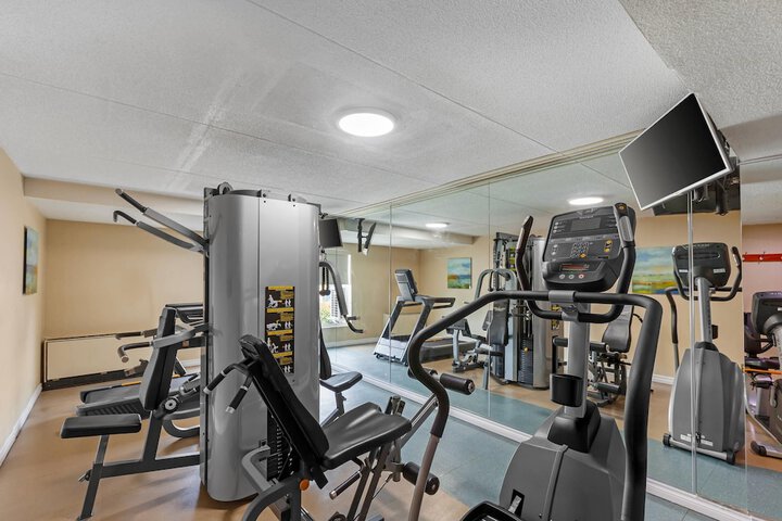 Hotel Gym Photos