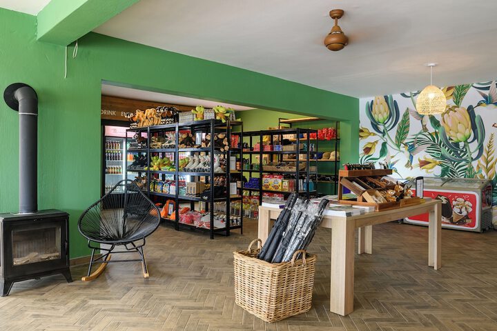 Gift Shop 93 of 109