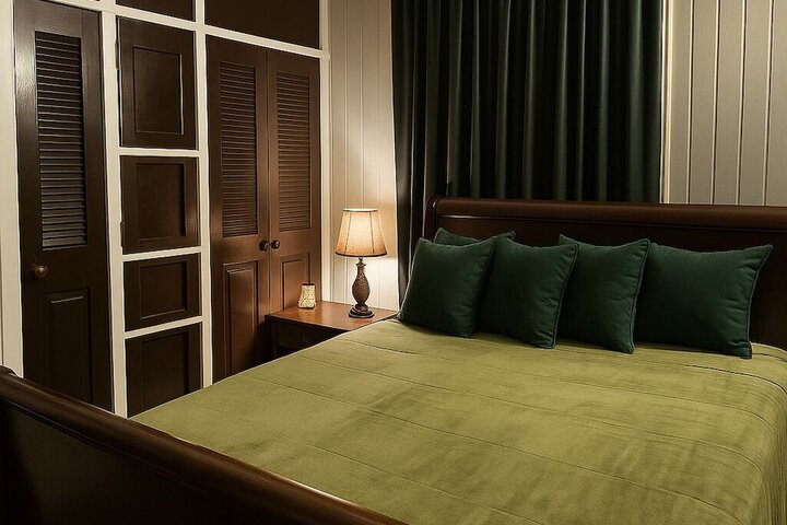 Room 12 of 65