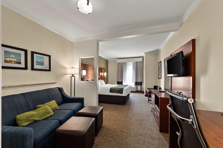 Room 37 of 52