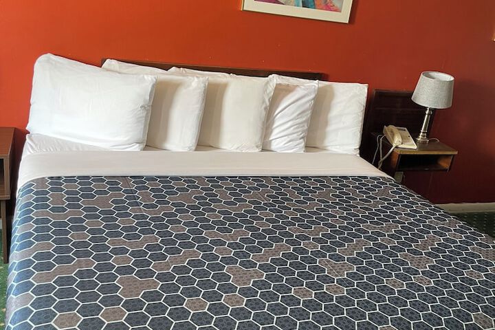 Room 53 of 91