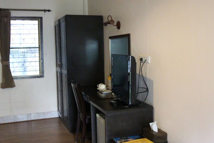 Room 70 of 149
