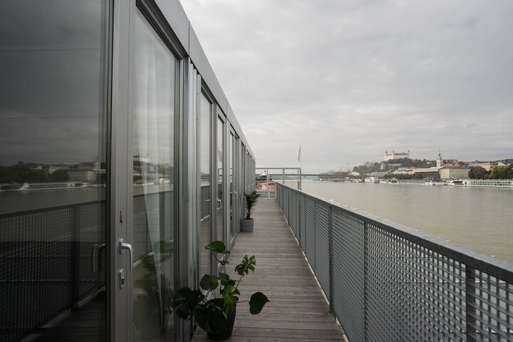 Terrace/Patio 12 of 15
