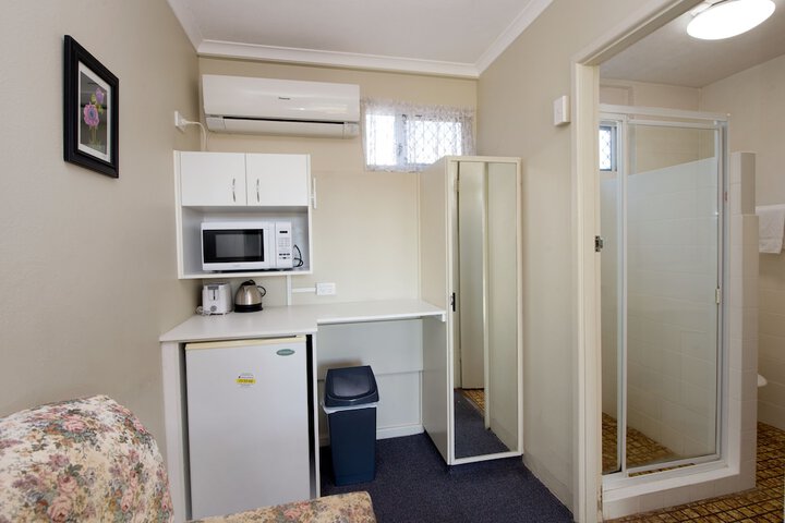 Room 5 of 51