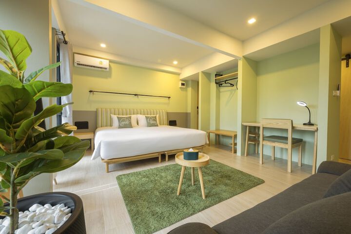 Room 17 of 54