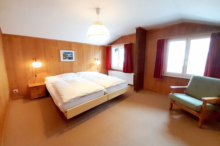 Room 17 of 76