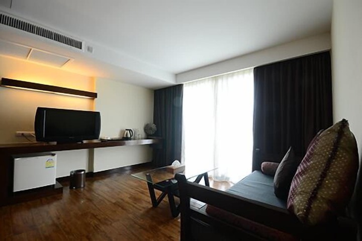 Room 30 of 61