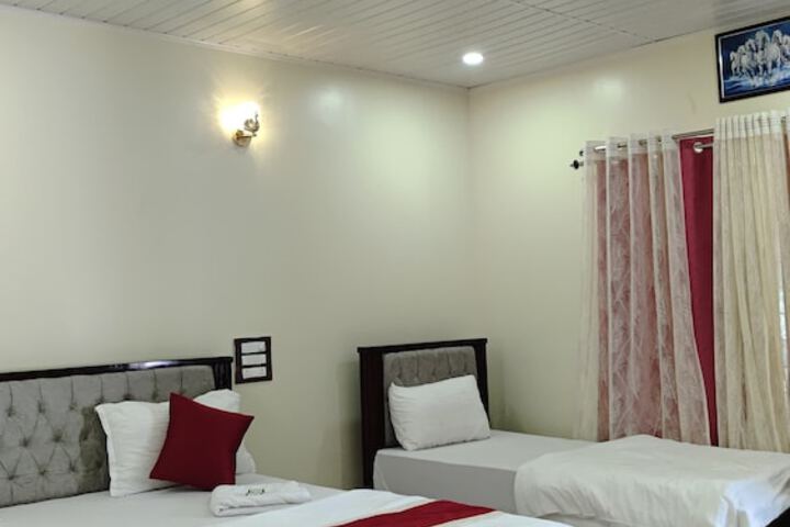 Room 6 of 38