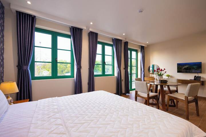 Room 20 of 34