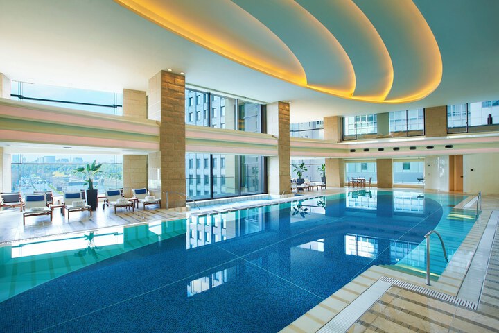 Pool 45 of 103