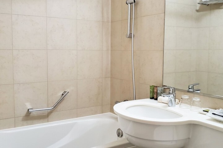 Clean Restrooms