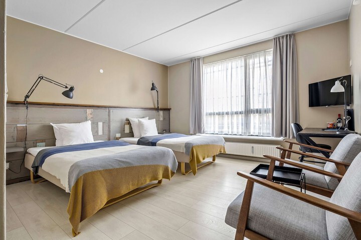 Room 29 of 125