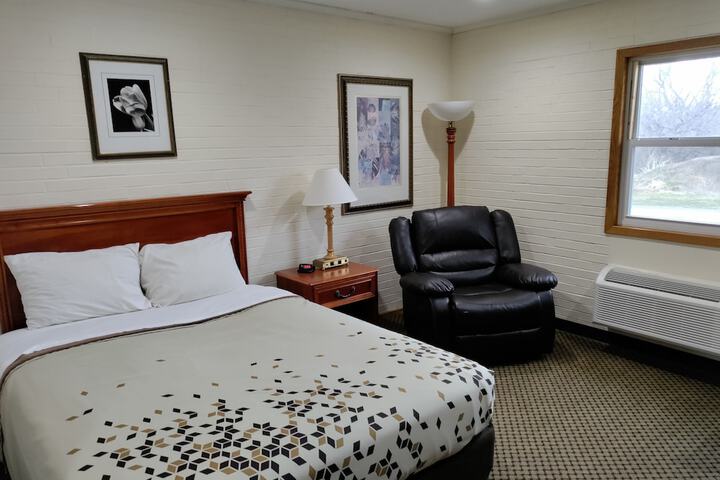 Room 20 of 43