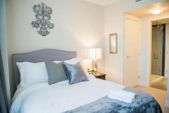 Room 15 of 50