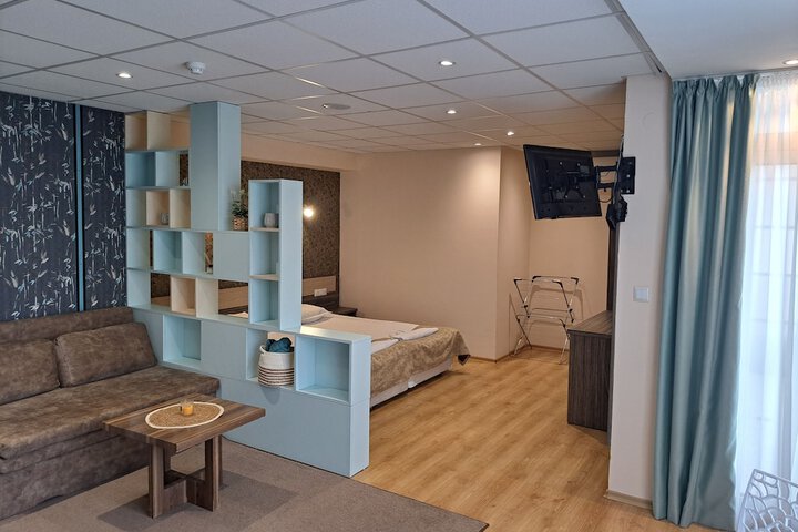 Room 63 of 137