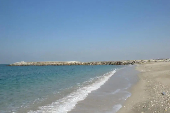 Beach 16 of 19