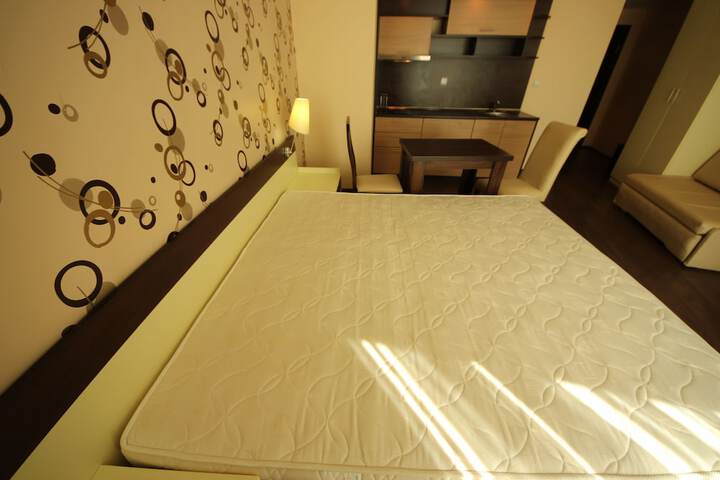 Room 5 of 36