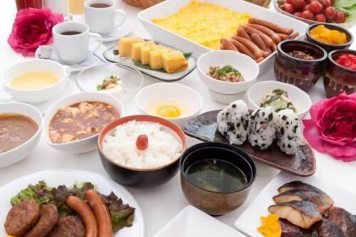 Dining Photos
