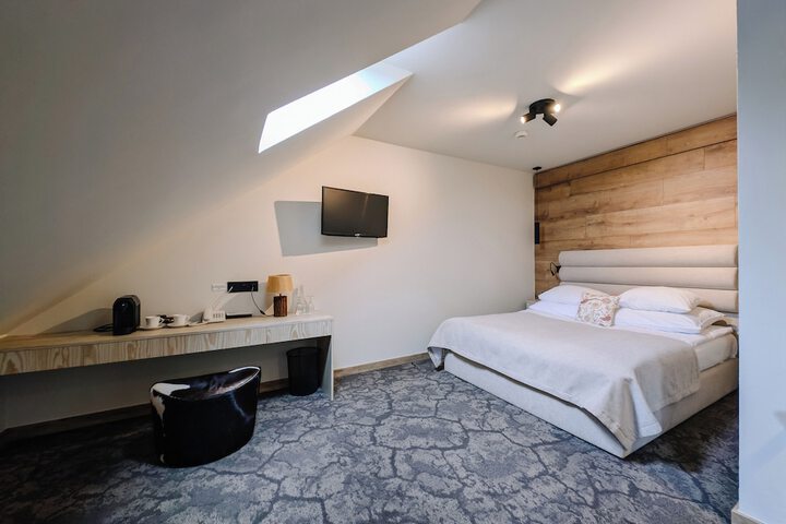Room 21 of 61