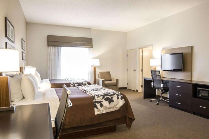 Room 11 of 29