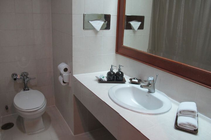 Room 15 of 23